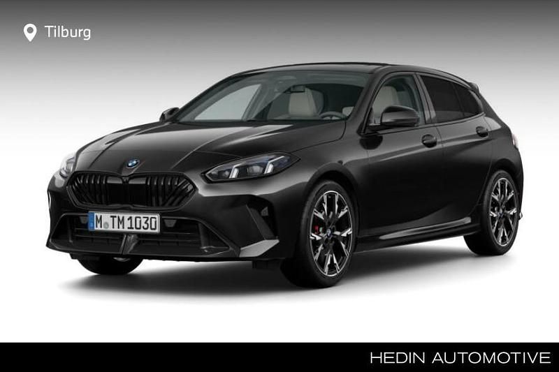 Occasion BMW 120 Shadowline 156 PK (114 kW) 2024 Zwart (metallic) Hatchback