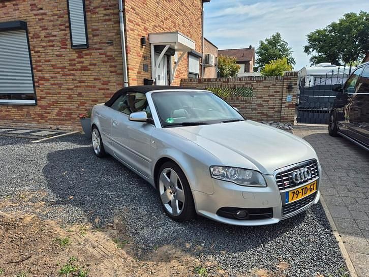 Occasion 2002 Audi A4 Cabriolet | € 4.750 (Duur) - Afbeelding 1/4