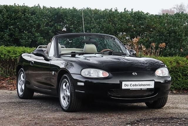 Zwart Gebruikt 2000 Mazda MX5 Cabriolet | € 4.950 (Super prijs) - Afbeelding 1/4