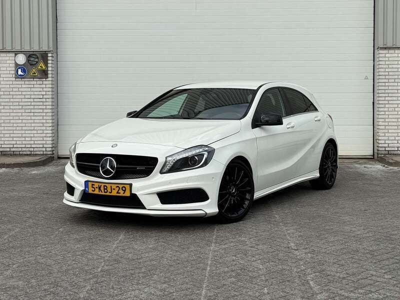 Wit Gebruikt 2013 Mercedes A200 AMG Stationwagen | € 15.450 (Eerlijke prijs) - Afbeelding 1/4