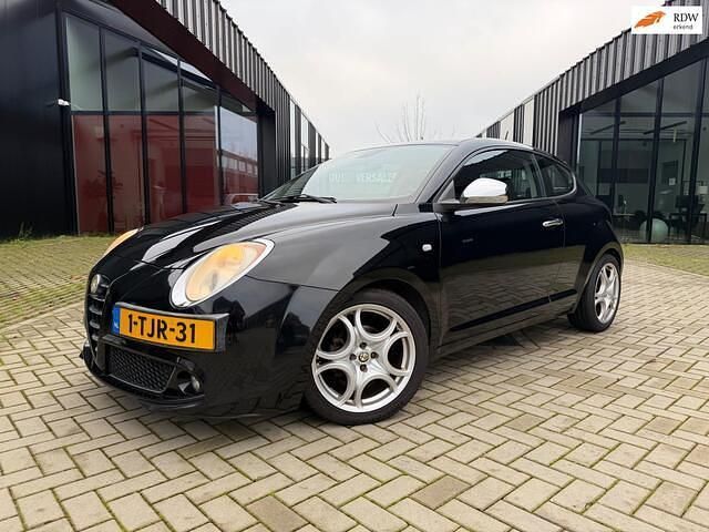 Zwart Occasion 2009 Alfa Romeo MiTo Progression Hatchback | € 2.250 (Goede deal) - Afbeelding 1/4