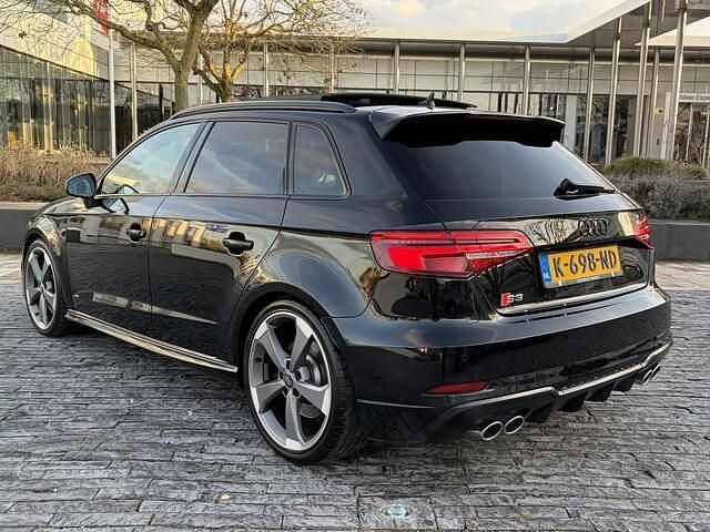 Occasion Audi S3 Sportback Proline 310 PK (228 kW) 2019 Zwart (metallic) Hatchback
