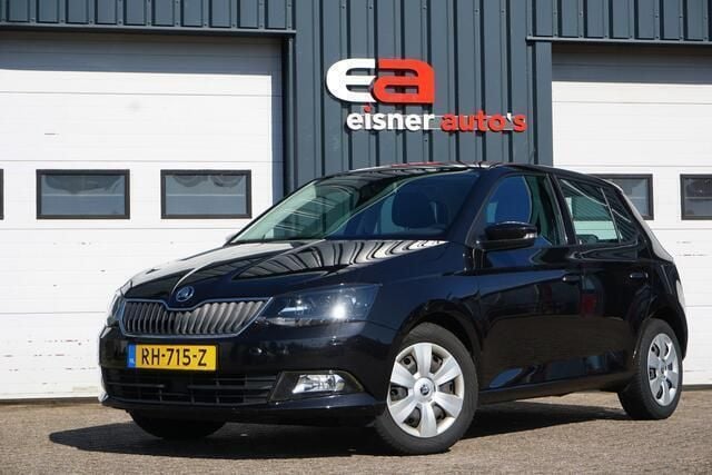 Zwart, metallic lak Gebruikt 2017 Skoda Fabia Ambition Hatchback | € 8.949 (Goede deal) - Afbeelding 1/4