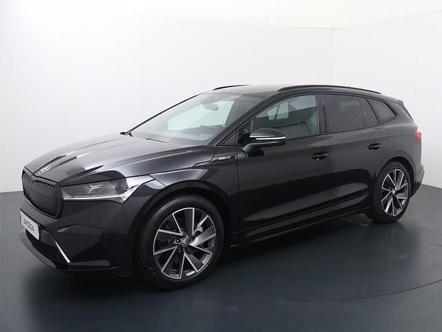 Zwart Occasion 2022 Skoda Enyaq iV SportLine SUV | € 29.840 (Goede deal) - Afbeelding 1/4