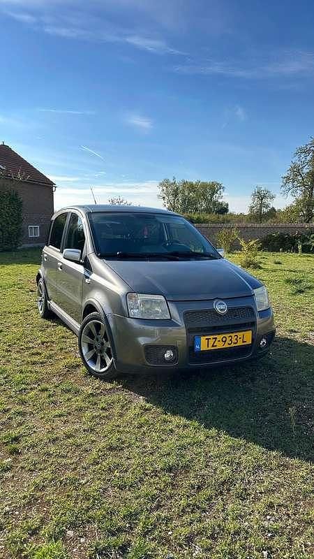 Gebruikt 2007 Fiat Panda Stationwagen | € 2.300 - Afbeelding 1/4