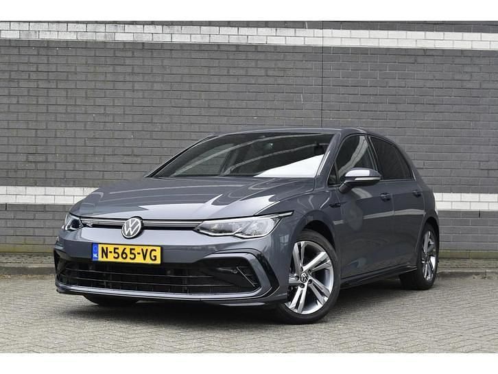 Grijs Occasion 2021 VW Golf VII Business Hatchback | € 24.435 (Eerlijke prijs) - Afbeelding 1/4