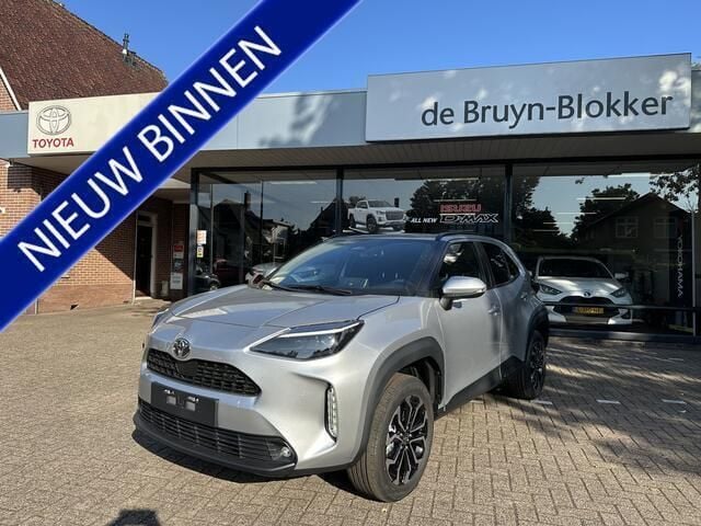 Grijs Nieuw 2025 Toyota Yaris Cross Executive SUV | € 33.900 (Eerlijke prijs) - Afbeelding 1/4