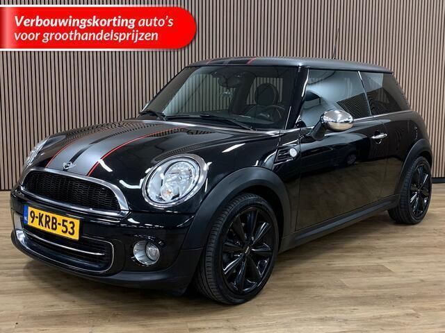 Zwart Gebruikt 2013 Mini Cooper Hatchback | € 8.945 (Eerlijke prijs) - Afbeelding 1/4
