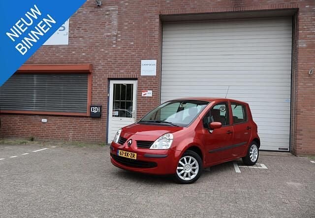 Rood Gebruikt 2007 Renault Modus MPV | € 1.699 (Goede deal) - Afbeelding 1/4