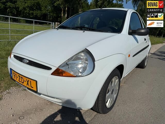 Wit Gebruikt 2008 Ford Ka Cool & Sound Edition Hatchback | € 2.450 (Duur) - Afbeelding 1/4