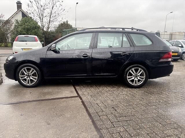 Occasion VW Golf VI Trendline 123 PK (90 kW) 2010 Zwart (metallic) Hatchback