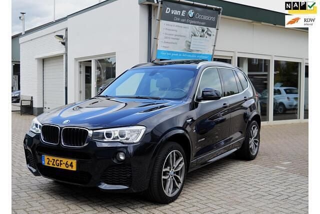 Zwart Gebruikt 2015 BMW X3 Executive SUV | € 21.900 (Eerlijke prijs) - Afbeelding 1/4