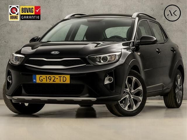 Zwart Occasion 2019 Kia Stonic SUV | € 12.945 (Eerlijke prijs) - Afbeelding 1/4