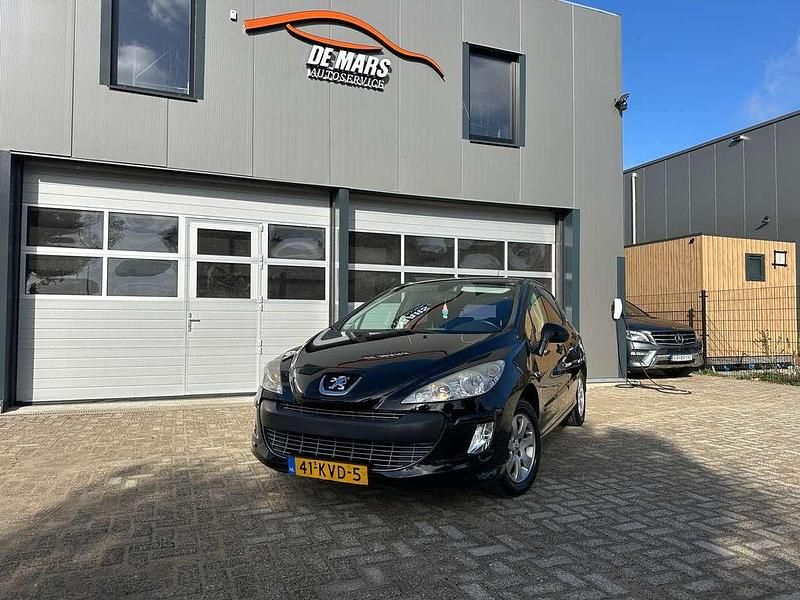Zwart Gebruikt 2010 Peugeot 308 Hatchback | € 1.999 (Eerlijke prijs) - Afbeelding 1/4