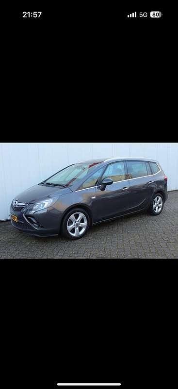 Grijs Gebruikt 2012 Opel Zafira Tourer Cosmo MPV | € 3.000 (Goede deal) - Afbeelding 1/4