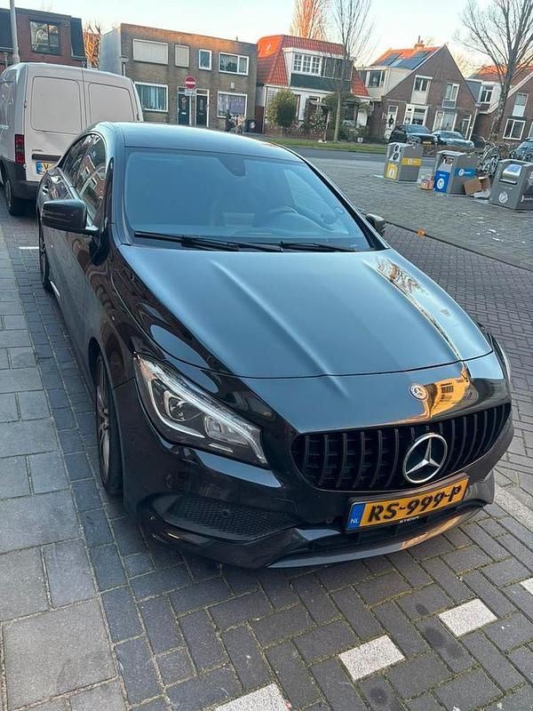 Occasion 2018 Mercedes CLA180 Sedan | € 18.950 (Iets duurder) - Afbeelding 1/4