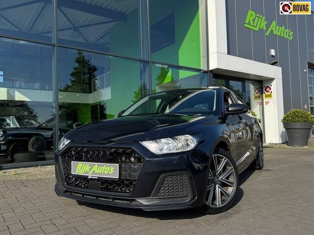 Blauw Gebruikt 2019 Audi A1 Sportback Advanced Plus Hatchback | € 20.945 (Eerlijke prijs) - Afbeelding 1/4