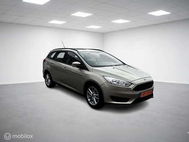 Occasion Ford Focus 101 PK (74 kW) 2016 Grijs Stationwagen