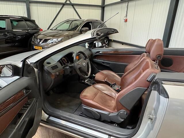 Occasion Opel Astra Cabriolet Enjoy 140 PK (102 kW) 2007 Grijs Cabriolet