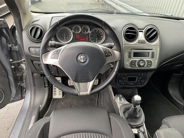 Occasion Alfa Romeo MiTo Distinctive 135 PK (99 kW) 2010 Grijs (metallic) Hatchback