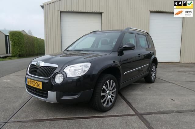Zwart, metallic lak Gebruikt 2013 Skoda Yeti Adventure SUV | € 9.995 (Eerlijke prijs) - Afbeelding 1/4