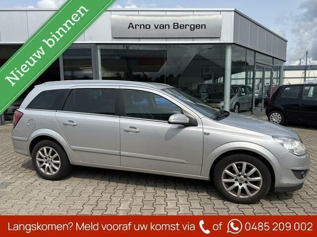 Grijs Gebruikt 2008 Opel Astra Executive Stationwagen | € 3.499 (Iets duurder) - Afbeelding 1/4