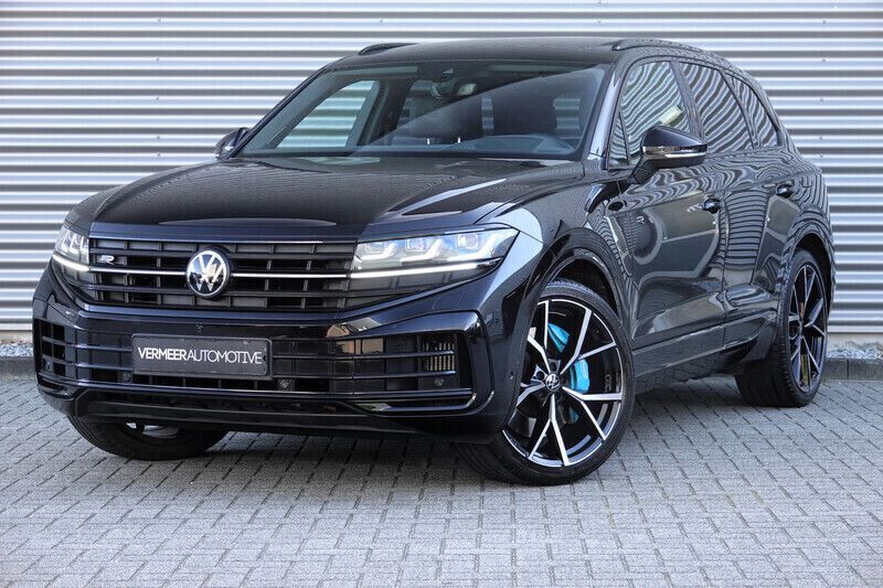 Zwart Gebruikt 2024 VW Touareg R SUV | € 85.900 (Eerlijke prijs) - Afbeelding 1/4