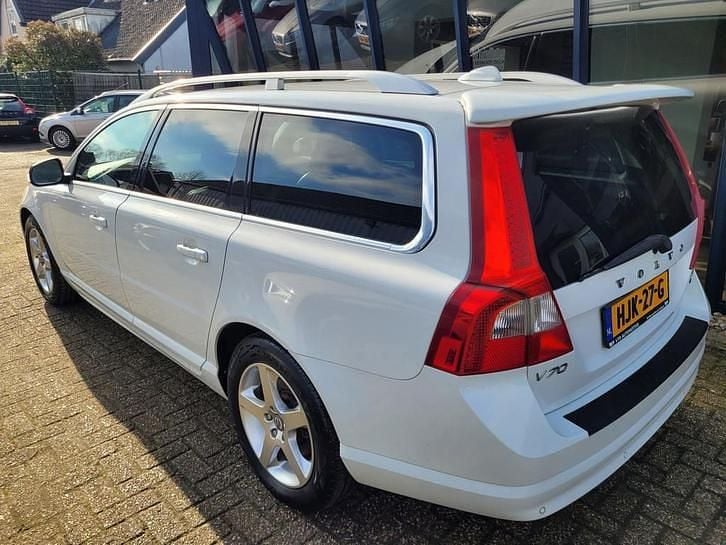 Occasion Volvo V70 Summum 230 PK (169 kW) 2009 Wit Stationwagen