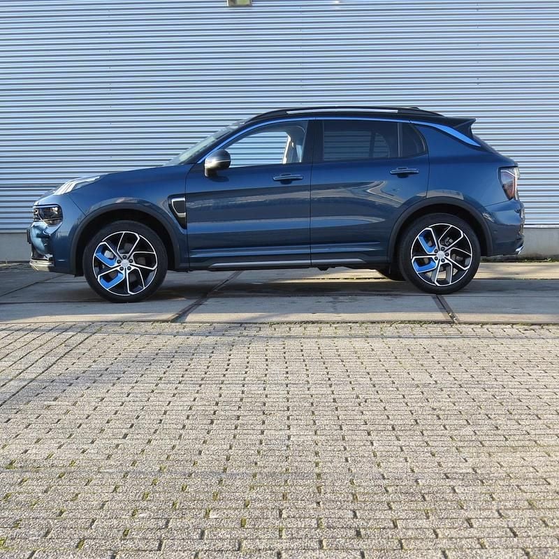 Blauw Occasion 2023 Lynk & Co 01 SUV | € 26.950 (Eerlijke prijs) - Afbeelding 1/4