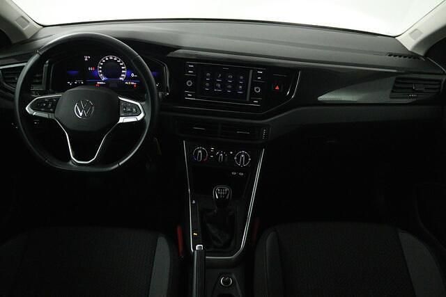 Occasion VW Polo Life 95 PK (69 kW) 2022 Zwart Hatchback