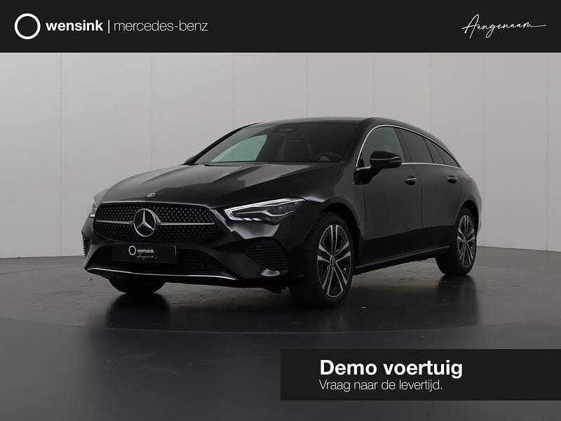 Zwart Gebruikt 2024 Mercedes CLA180 Shooting Brake Luxury Stationwagen | € 46.900 - Afbeelding 1/4