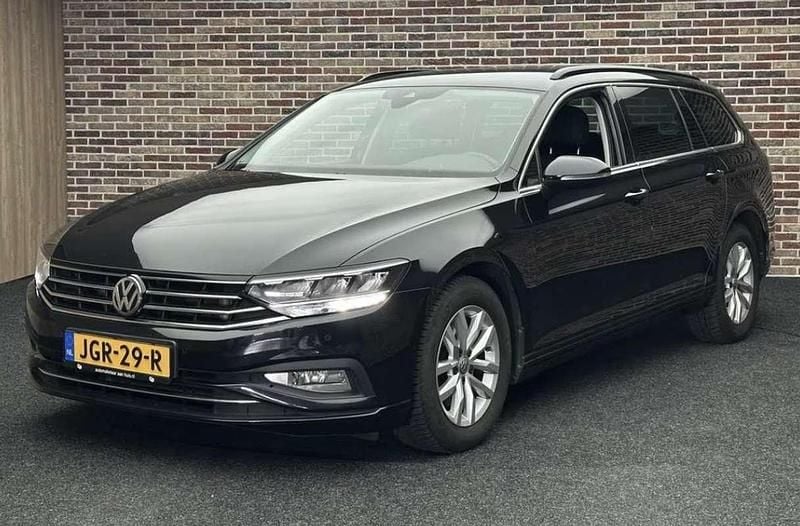 Occasion 2019 VW Passat Business Stationwagen | € 20.000 (Super prijs) - Afbeelding 1/4