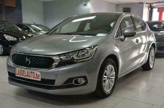 Grijs Gebruikt 2017 DS Automobiles DS4 Sedan | € 12.990 - Afbeelding 1/4