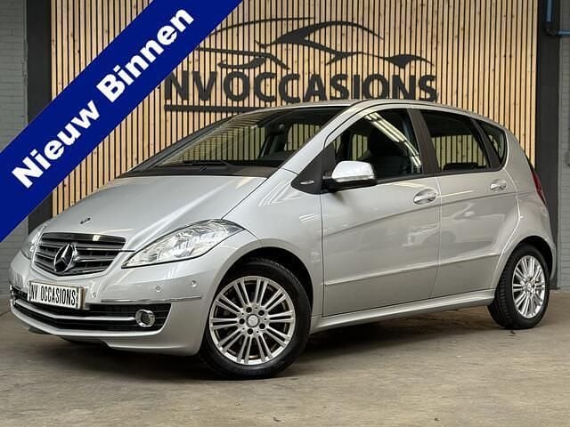 Grijs Gebruikt 2011 Mercedes A160 Business MPV | € 6.740 (Eerlijke prijs) - Afbeelding 1/4