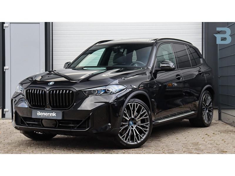 Zwart Gebruikt 2023 BMW X5 SUV | € 89.950 - Afbeelding 1/4