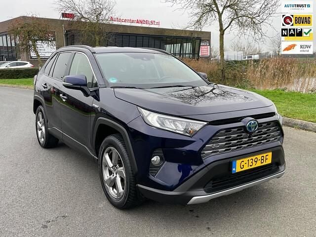 Blauw Occasion 2019 Toyota RAV4 SUV | € 27.950 (Eerlijke prijs) - Afbeelding 1/4