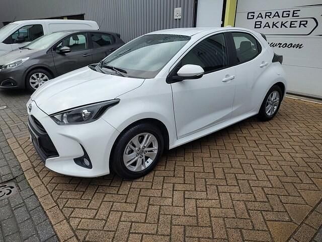 Occasion Toyota Yaris Hybrid 116 PK (85 kW) 2023 Wit Hatchback
