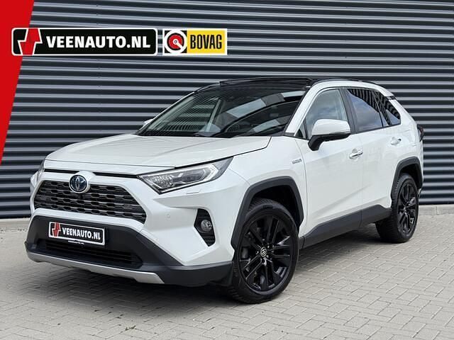 Wit Occasion 2021 Toyota RAV4 Executive SUV | € 35.945 (Iets duurder) - Afbeelding 1/4
