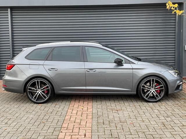 Occasion Seat Leon ST 4Drive 370 PK (272 kW) 2017 Grijs Stationwagen