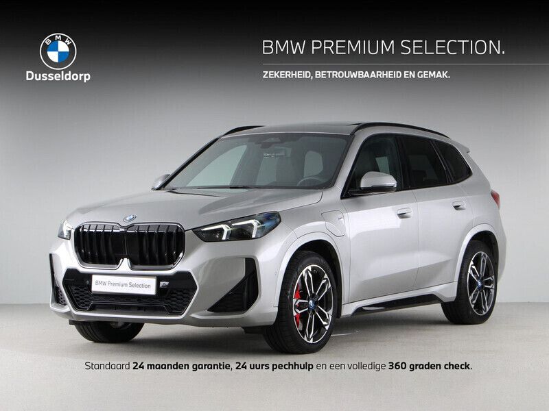 Grijs Gebruikt 2024 BMW X1 M Sport SUV | € 59.950 (Iets duurder) - Afbeelding 1/4
