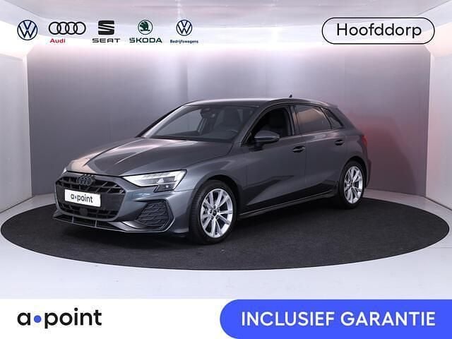 Grijs Gebruikt 2024 Audi A3 Sportback S-Line Hatchback | € 34.949 (Super prijs) - Afbeelding 1/3
