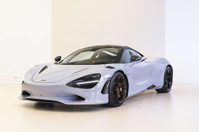 Grijs Gebruikt 2024 McLaren 750S Coupé | € 374.900 - Afbeelding 1/4