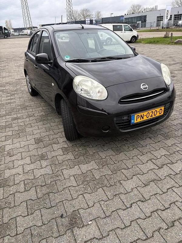 Occasion Nissan Micra Acenta 80 PK (58 kW) 2011 Paars MPV