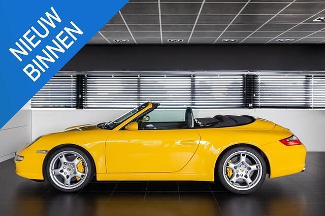 Occasion Porsche 911 Carrera S Cabriolet 355 PK (261 kW) 2005 Geel Cabriolet