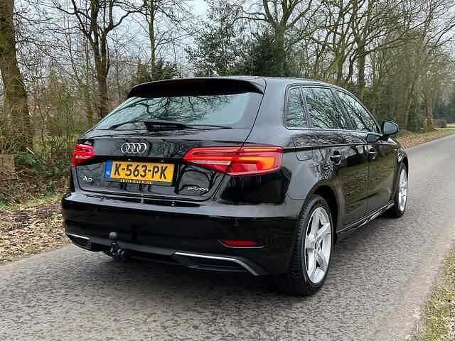 Occasion Audi A3 Sportback Sport 150 PK (110 kW) 2017 Zwart Hatchback