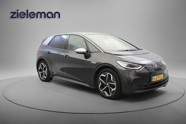 Grijs Gebruikt 2020 VW ID.3 S Hatchback | € 15.845 (Eerlijke prijs) - Afbeelding 1/4