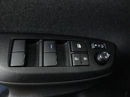 Occasion Toyota Yaris 116 PK (85 kW) 2021 Grijs metallic SUV