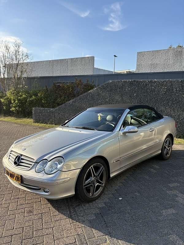 Gebruikt 2004 Mercedes CLK320 Elegance Cabriolet | € 3.999 (Eerlijke prijs) - Afbeelding 1/4