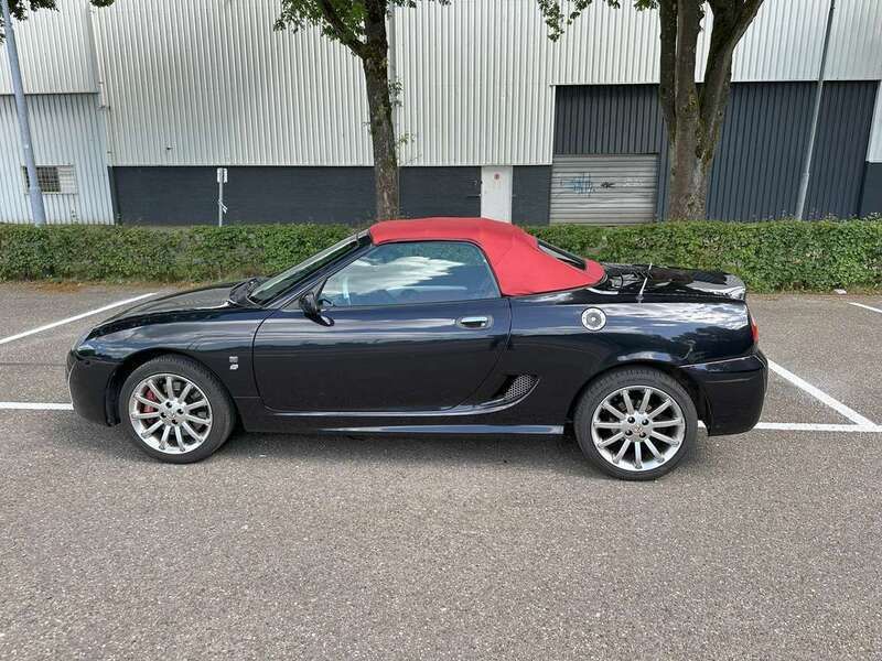 Zwart Gebruikt 2005 MG TF Cabriolet | € 5.750 (Goede deal) - Afbeelding 1/4