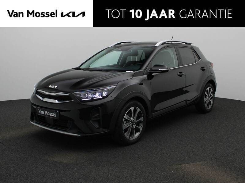 Zwart Gebruikt 2024 Kia Stonic SUV | € 26.400 (Eerlijke prijs) - Afbeelding 1/2